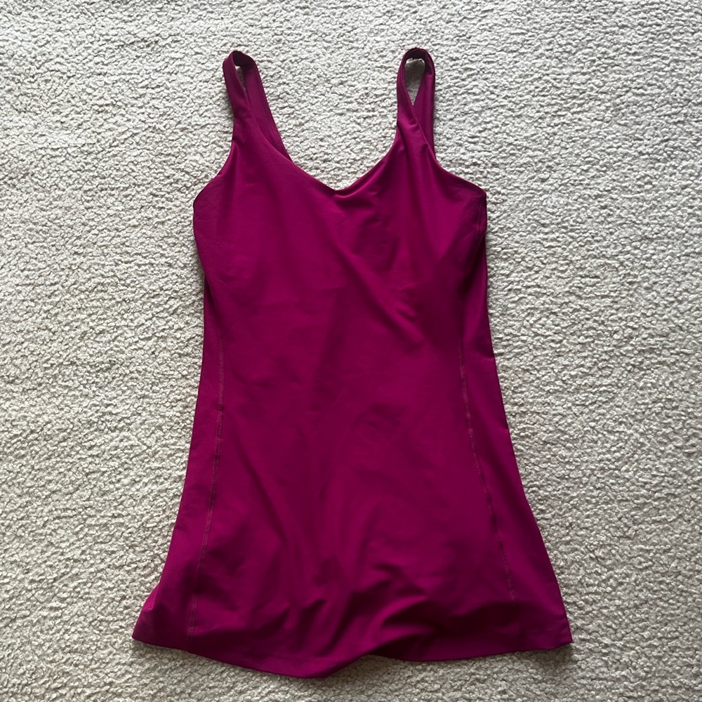 Old Navy Women's sports dress in Deep Pink